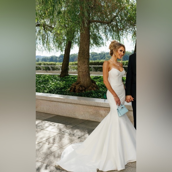 Pnina Tornai $8600 Strapless Mermaid Corset LaceUp Wedding Gown PERFECTCondition